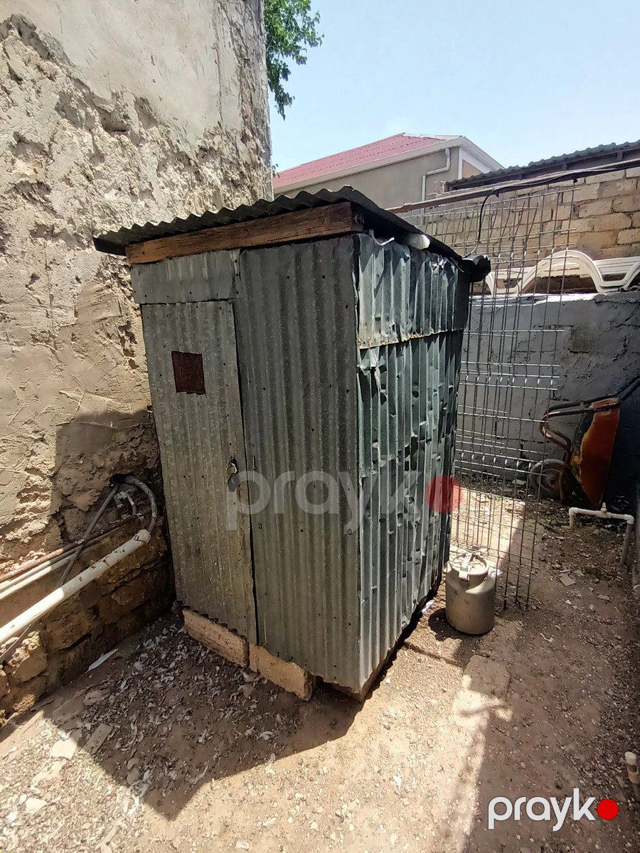 Quşxana — Quşlar, Bakı (2)
