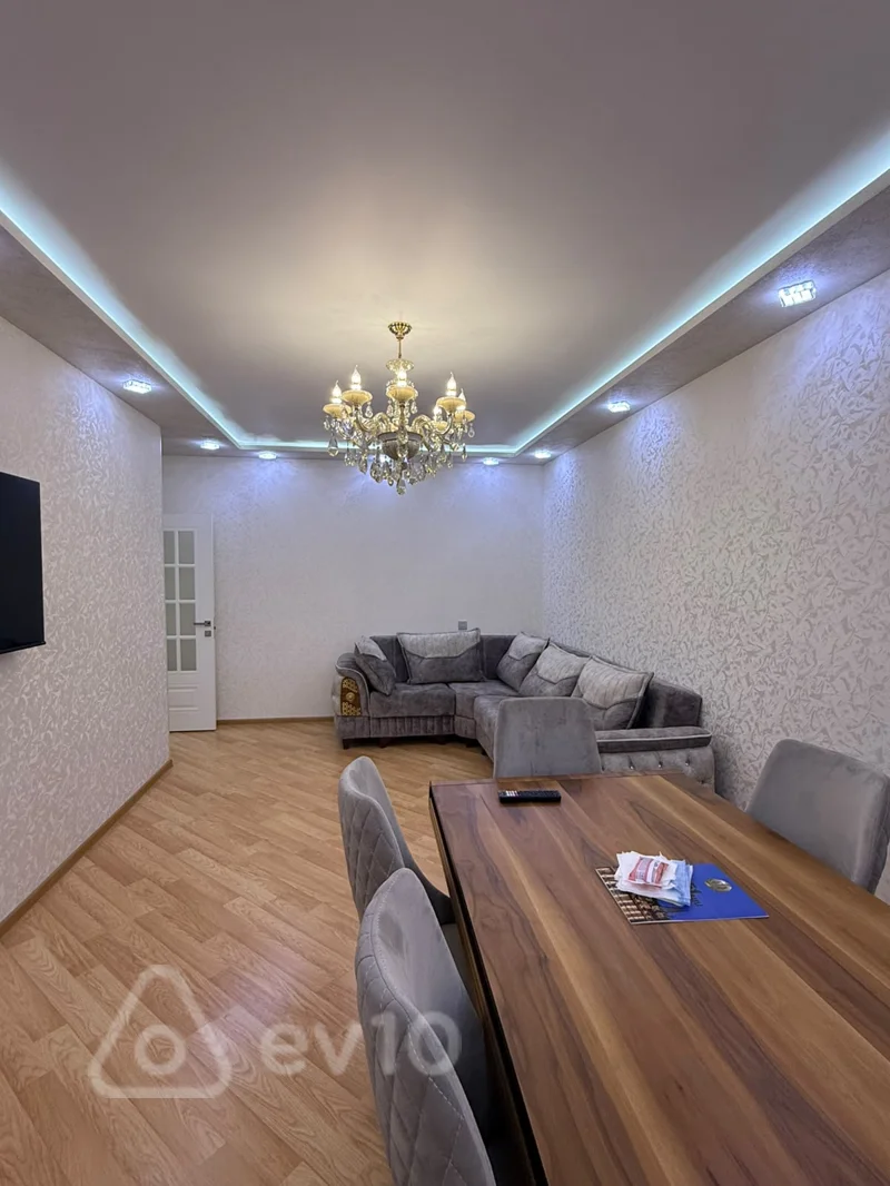 2 otaqlı mənzil, 77 m², Salamzadə küçəsi — Mənzil, Bakı (2)
