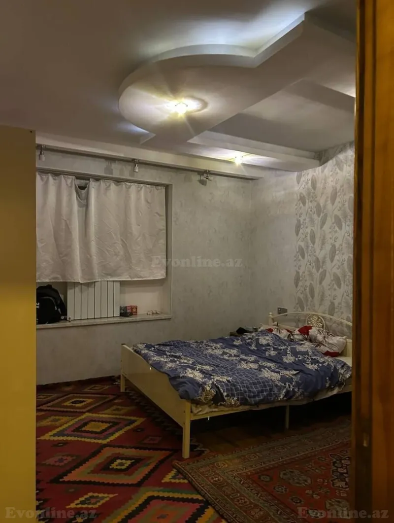 Kirayə verilir 2 otaqlı Mənzil Köhnə tikili 65 m² Bakı, Nizami r., Qara Qarayev m — Bakı
