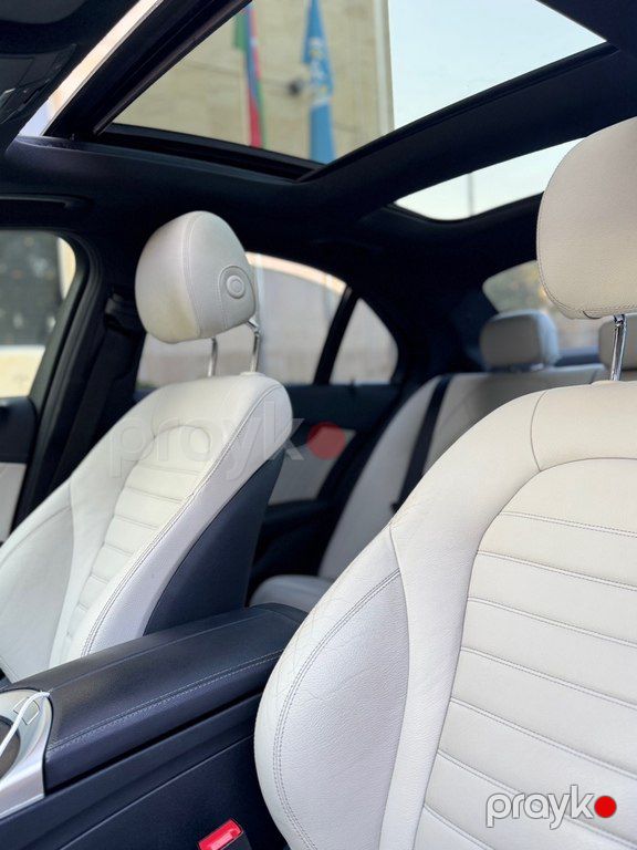 Mercedes C 300, 2.0 L, 2017 il, 138 000 km — Avtomobillər, Bakı (11)