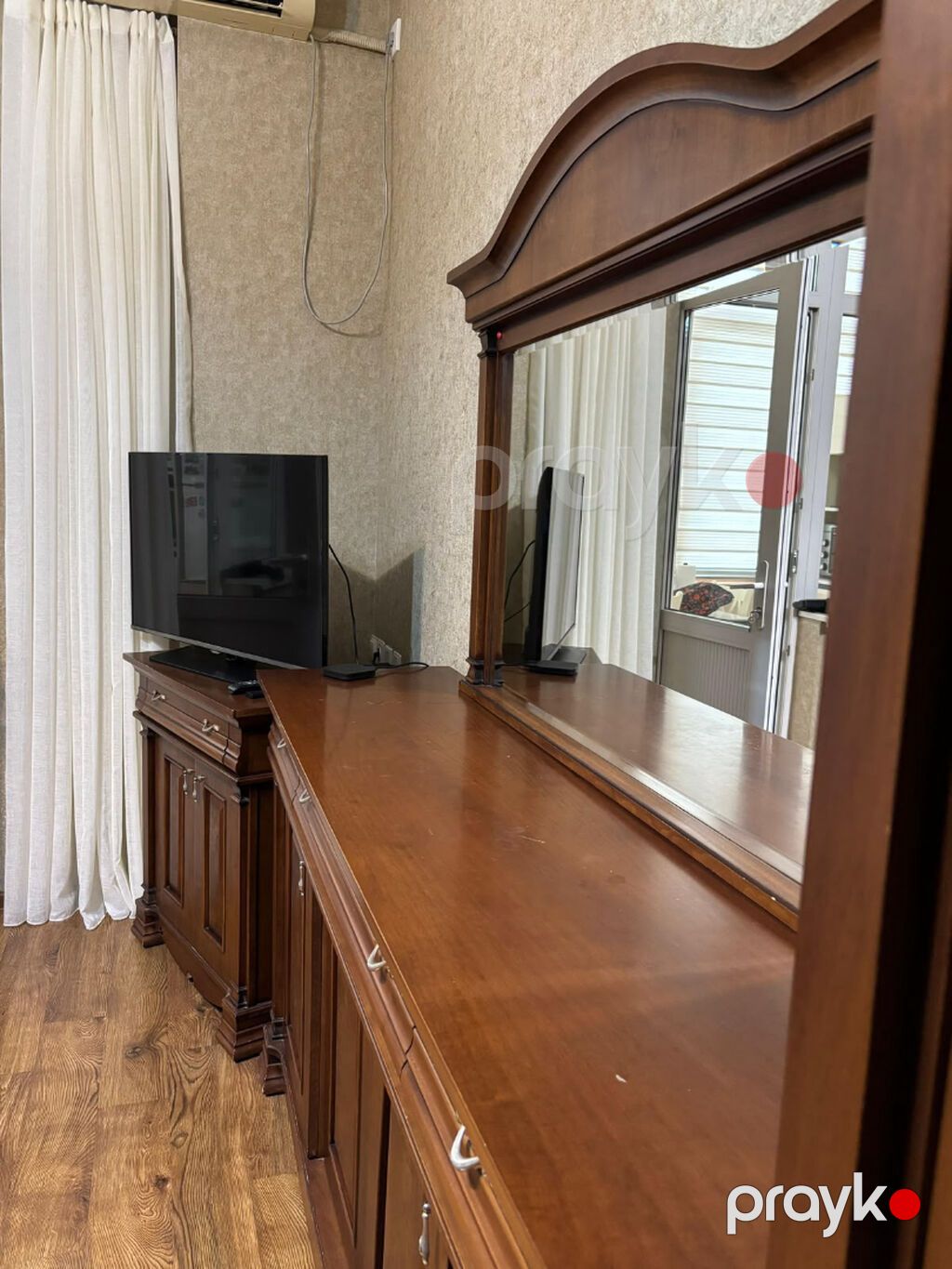 İşlənmiş, TV altlığı, Servant, Kredit yoxdur, Türkiyə — Qonaq otağı üçün, Bakı (5)