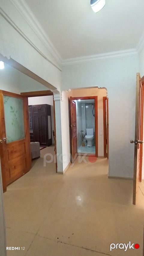 İcarəyə verilir 3 otaqlı köhnə tikili 80 m² — Bakı