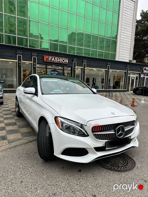 Mercedes C 300, 2.0 L, 2016 il, 228 527 km — Bakı