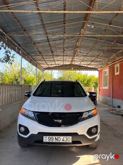Kia Sorento, 2.2 L, 2010 il, 265 000 km — Şirvan