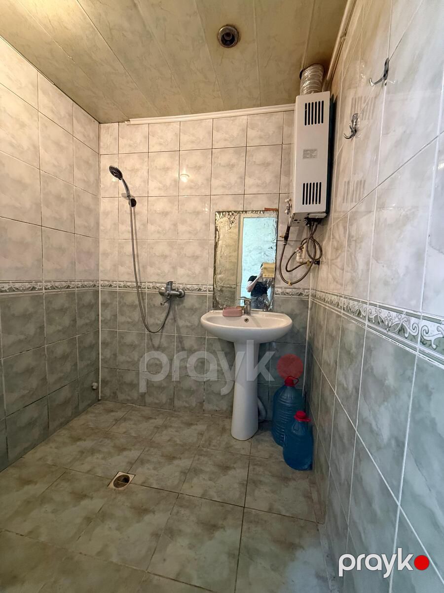 Satılır 2 otaqlı köhnə tikili 51 m² — Mənzil, Bakı (11)