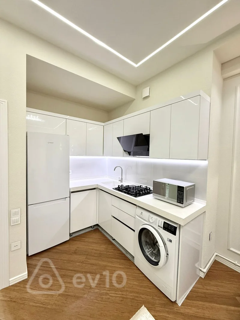 2 otaqlı mənzil, 75 m², Elşad Quluyev — kirayə — Mənzil, Bakı (9)