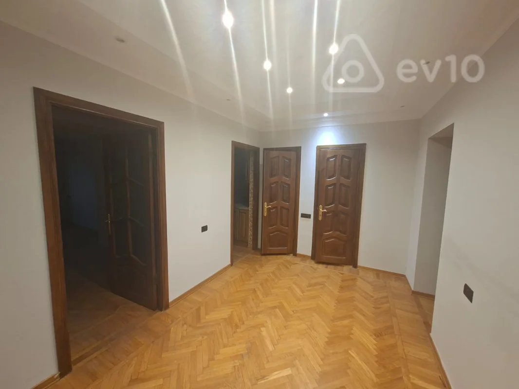 3 otaqlı mənzil, 100 m², Mirzəağa Əliyev küçəsi — Mənzil, Bakı (3)