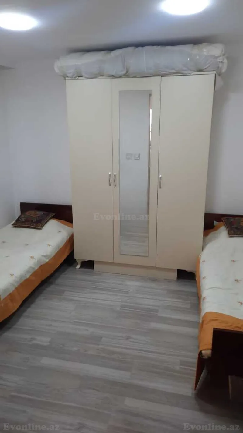 Satılır 1 otaqlı Mənzil Köhnə tikili 28 m² Bakı, Nərimanov r., 8 Noyabr m — Mənzil, Bakı (2)