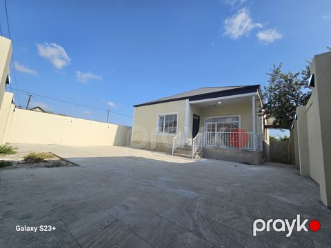 Satılır 4 otaqlı həyət evi/bağ evi 120 m² — Bakı