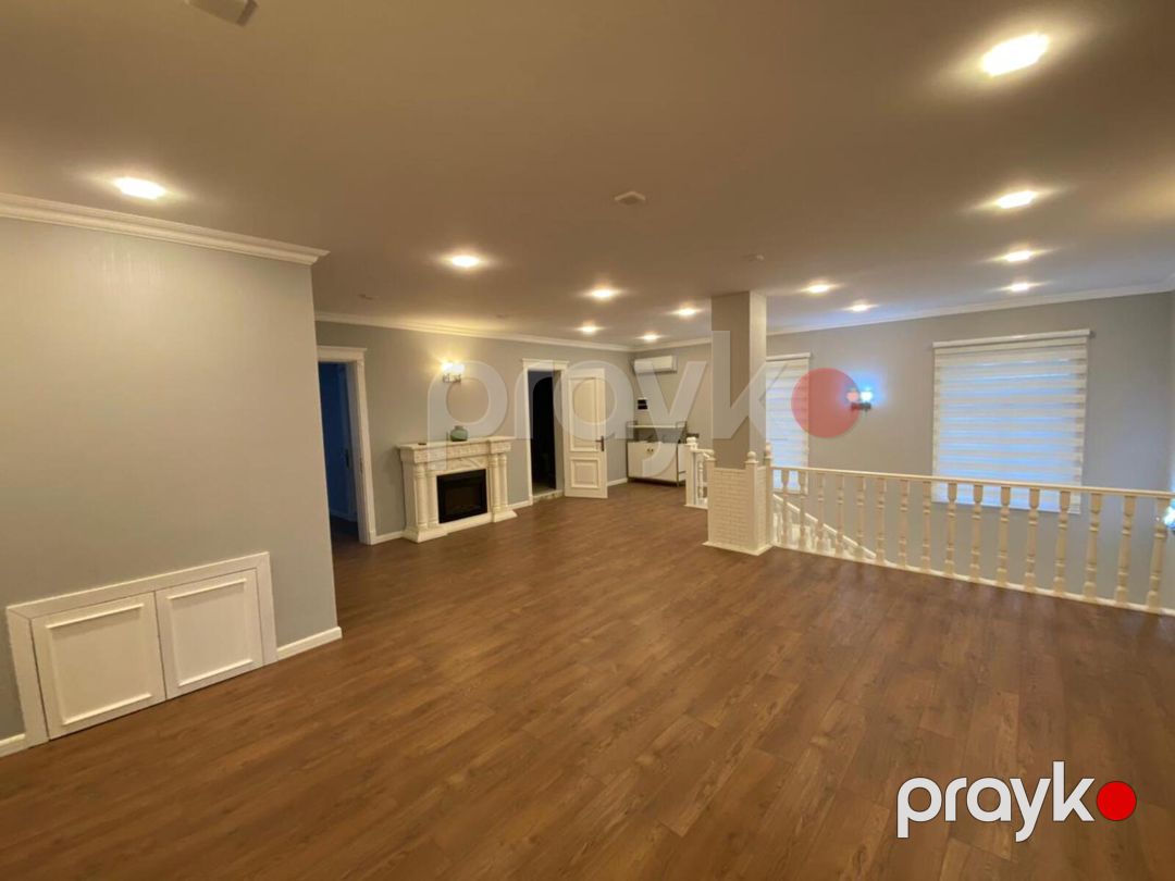 Satılır 5 otaqlı həyət evi/bağ evi 350 m² — Ev, villa, Bakı (11)