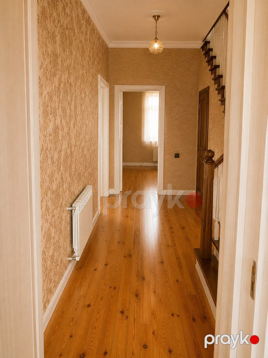 Satılır 5 otaqlı həyət evi/bağ evi 250 m² — Ev, villa, Bakı (3)