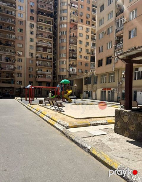 Satılır 3 otaqlı yeni tikili 90 m²