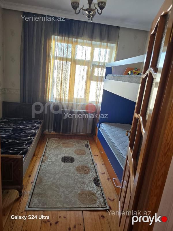 Satılır 3 otaqlı Bina evi menzil (Köhnə tikili), 70 m², 10-cu mikrorayon — Mənzil, Sumqayıt (10)