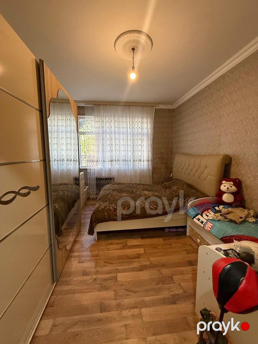 Satılır 2 otaqlı köhnə tikili 55 m² — Mənzil, Bakı (4)