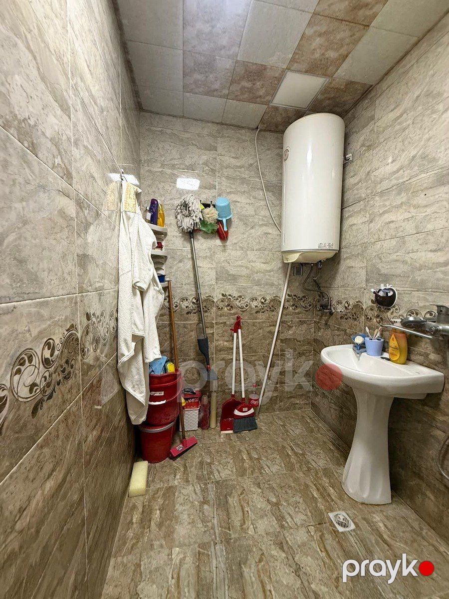 Satılır 2 otaqlı köhnə tikili 55 m² — Mənzil, Bakı (11)