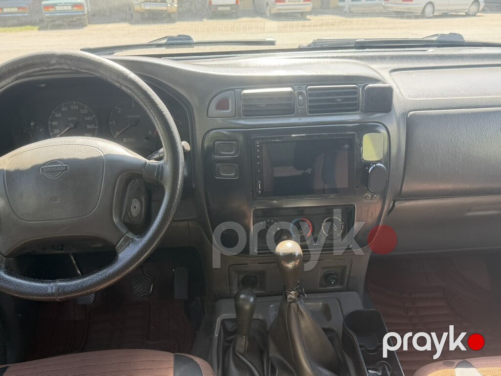 Nissan Patrol: 4.2 l 1998 il Ofrouder/SUV — Avtomobillər, Şərur (9)