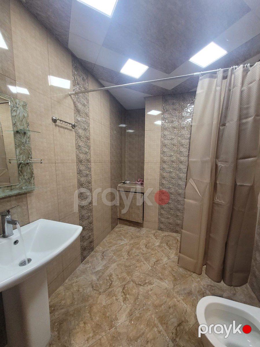 İcarəyə verilir 2 otaqlı yeni tikili 80 m² — Mənzil, Bakı (11)