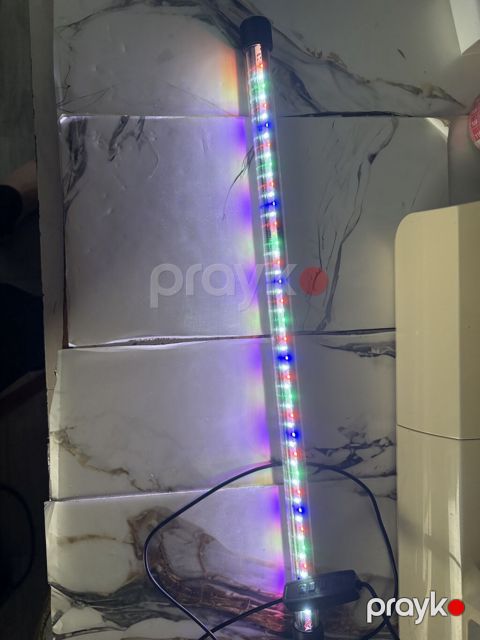 Led işıq su da işliyir 48 sm 5-6 cür yanır işıq artırıb azaltmaq olur — Digah