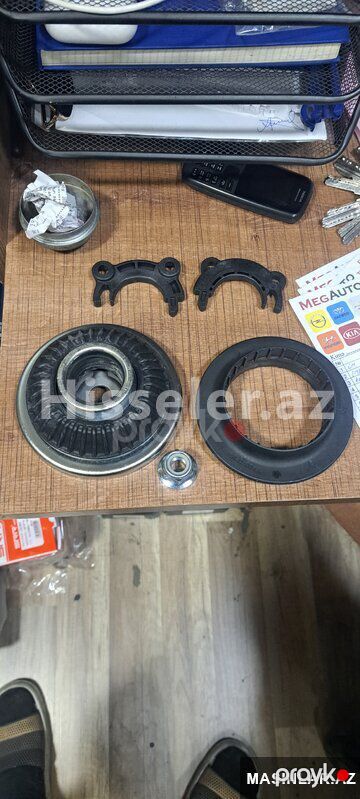 Astra H 1.3, 1.4 Amazator üst paduşkası — Bakı