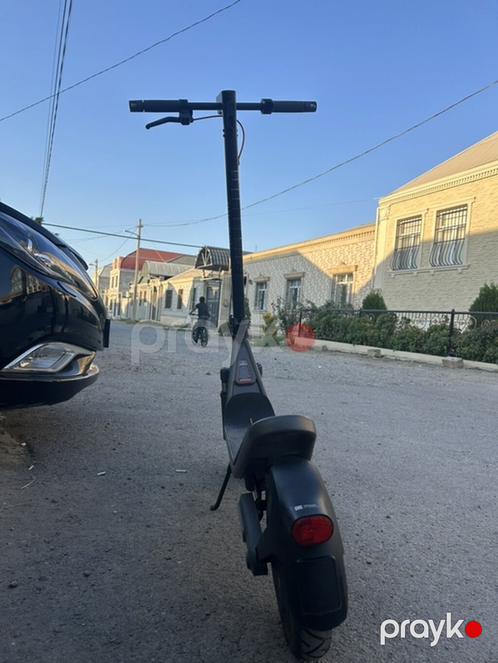 İşlənmiş Elektrik samokat 12", 751 - 1000 Vt, 26 - 35 km/s, Ünvandan götürmə — Skuterlər, Gəncə (3)