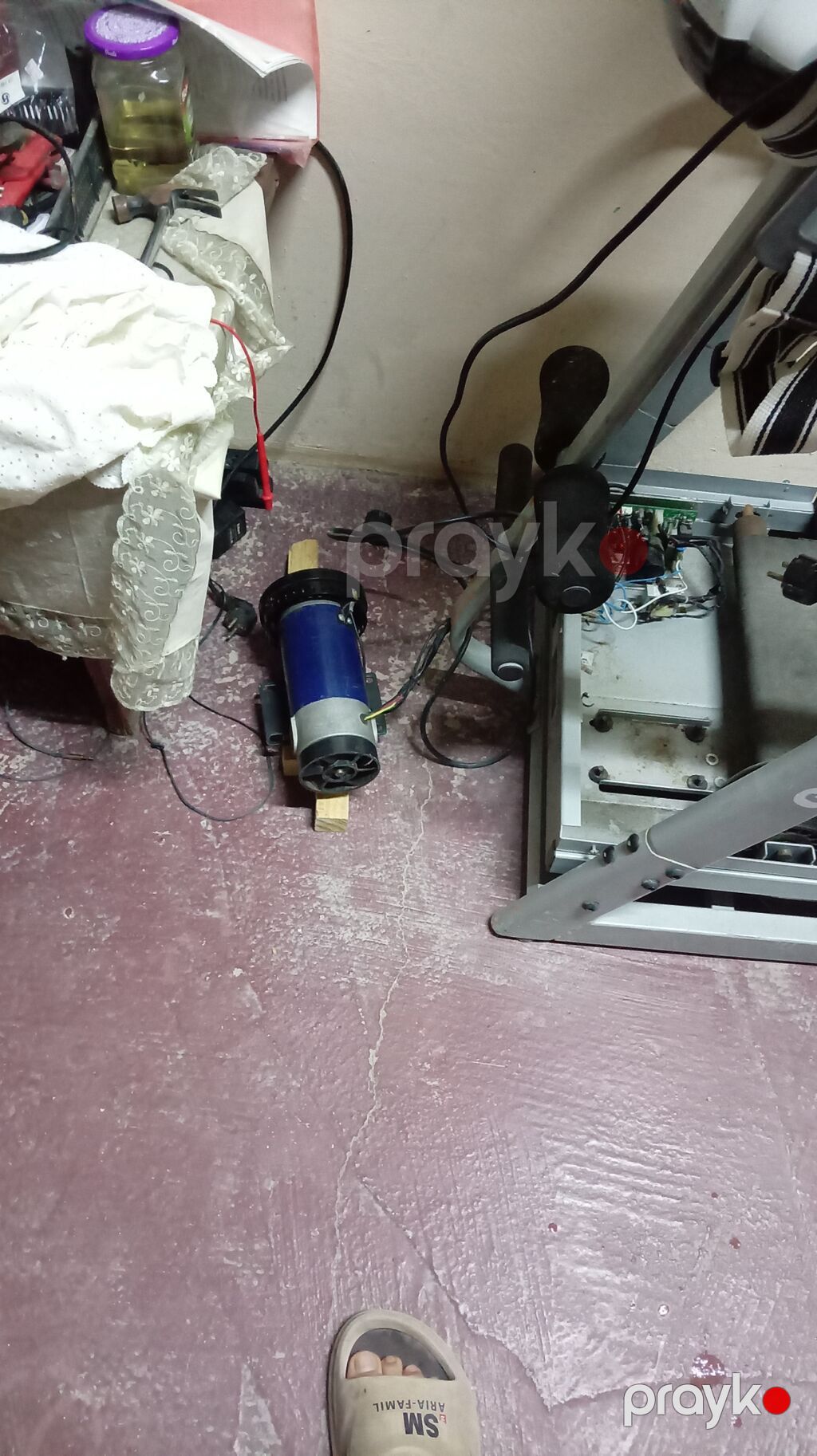 Qaçış aparati satılır tek borləm matorudu temirde ede bilərsiz — Koşu simulyatorları, Mehdiabad (3)