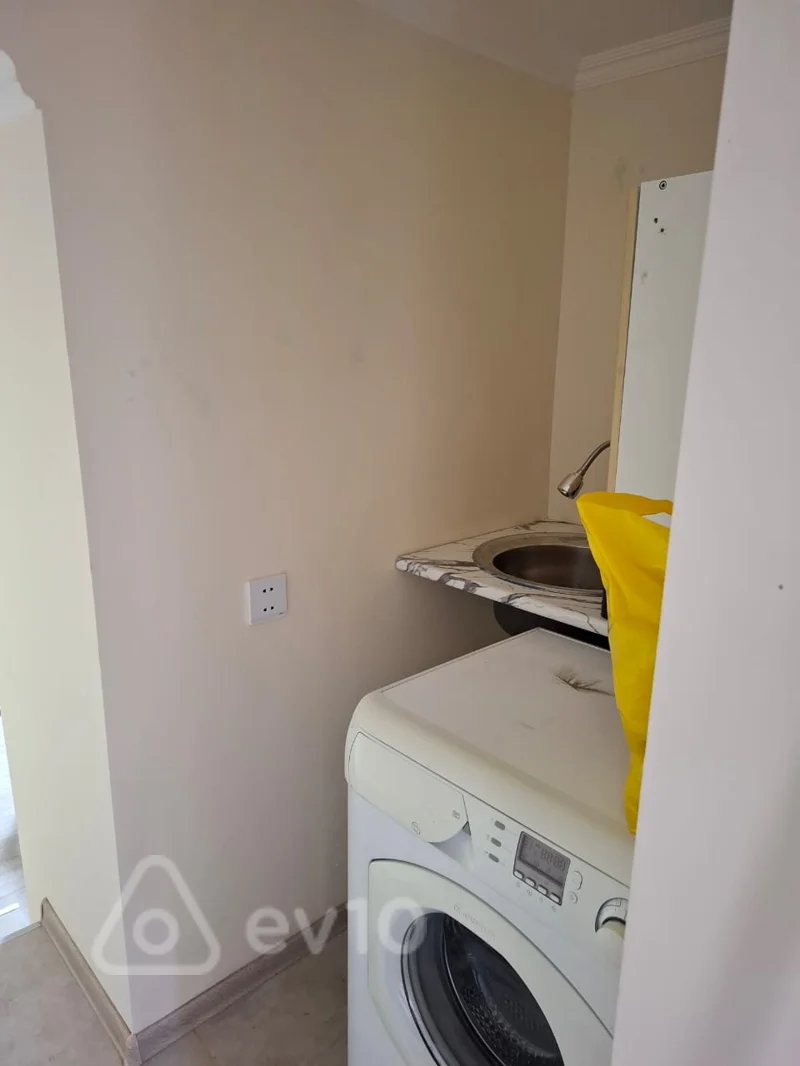1 otaqlı həyət evi, 35 m², Nizami m.st, İ,ismçayilov küçesi 32 — Ev, villa, Bakı (2)