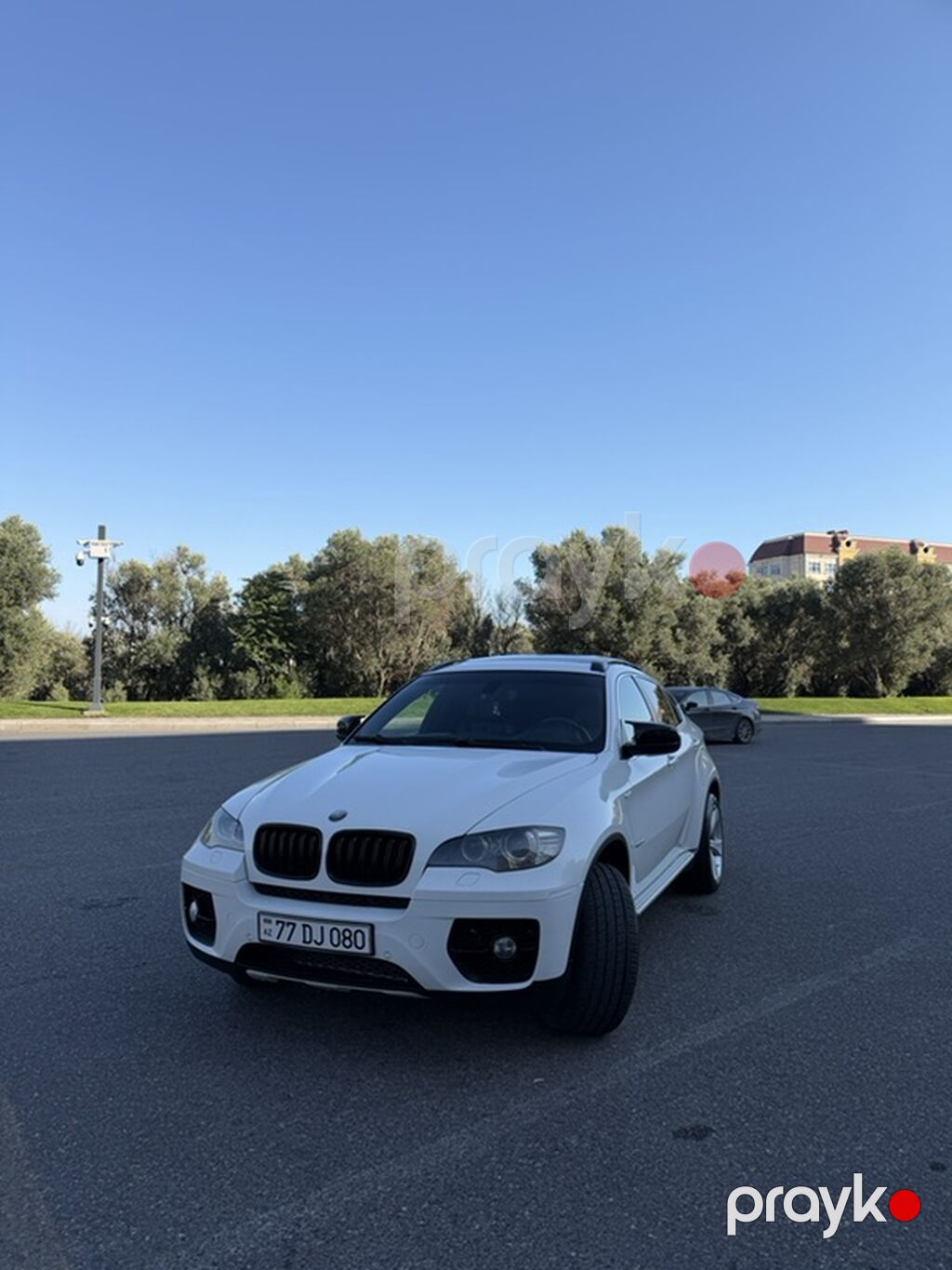 BMW X6 – ağ kuzov, qara interyer Xüsusiyyətlər: - Krossover-kupe — Avtomobillər, Bakı (4)