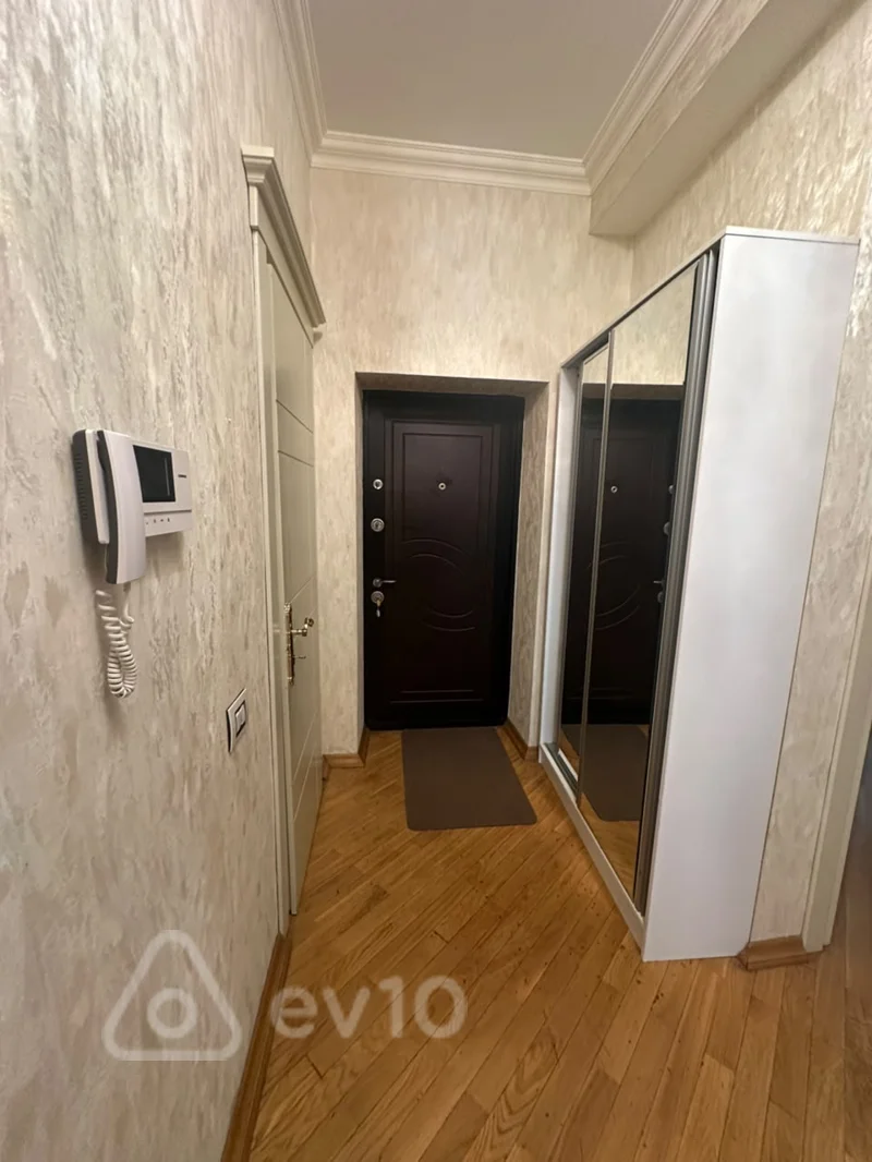 3 otaqlı mənzil, 135 m², 8 noyabır — kirayə — Mənzil, Bakı (11)
