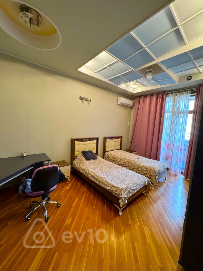 5 otaqlı mənzil, 245 m², Rəşid Behbudov pr — Mənzil, Bakı (6)