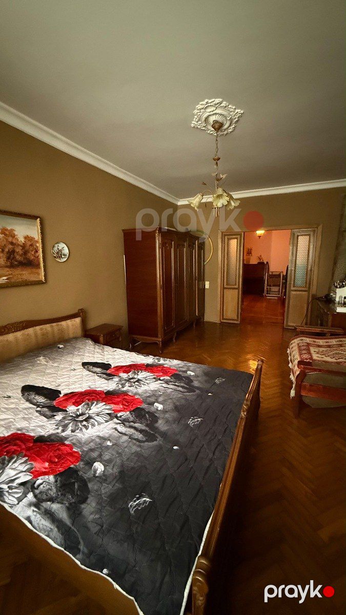 Satılır 4 otaqlı köhnə tikili 100 m² — Mənzil, Bakı (7)