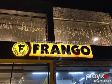 İşıqlı reklam paneli — Bakı