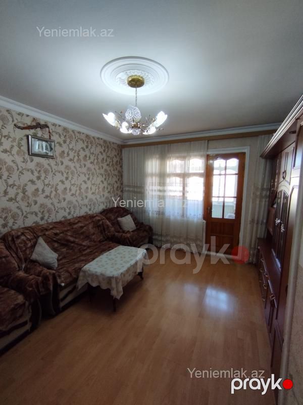 Satılır 1 otaqlı Bina evi menzil (Köhnə tikili), 48 m², 6-cı mikrorayon — Mənzil, Sumqayıt (12)
