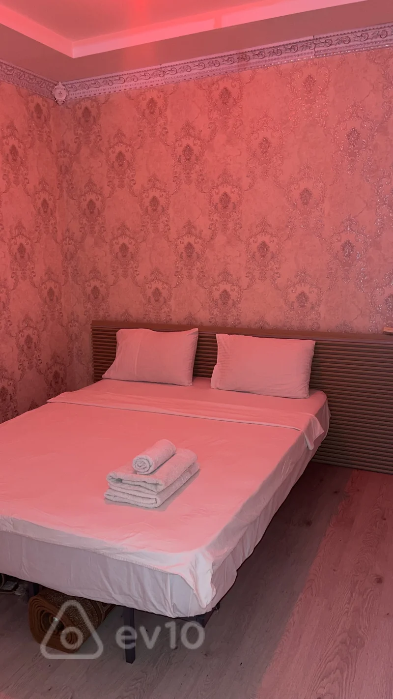 2 otaqlı mənzil, 60 m², Səməd Vurğun 1 — günlük kirayə — Mənzil, Bakı (12)