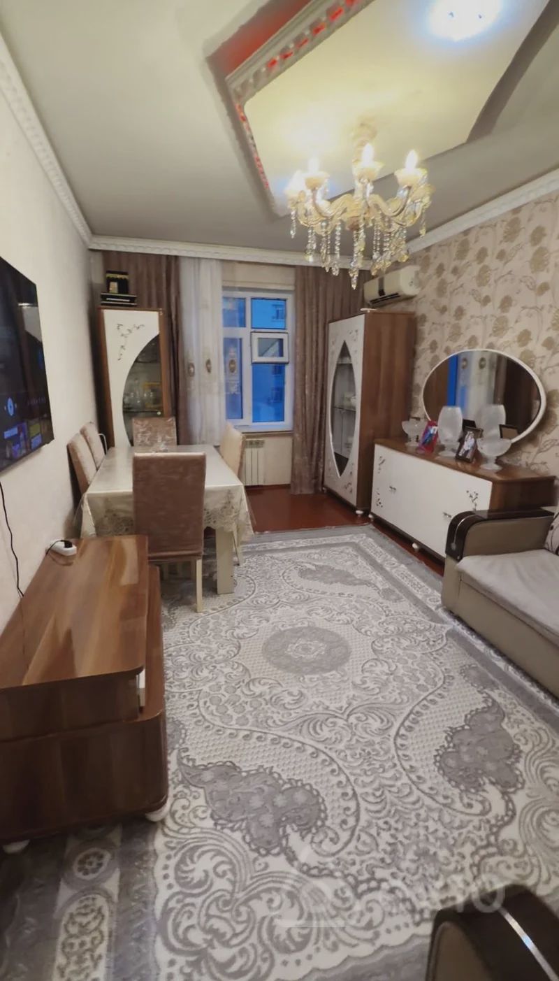 For sale: 3-room apartment (old building), 67 m² — Mənzil, Bakı (2)