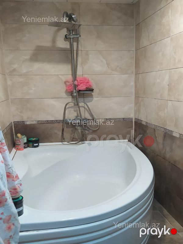 Satılır 2 otaqlı Bina evi menzil (Yeni tikili), 65 m², Binəqədi rayonu — Mənzil, Bakı (12)