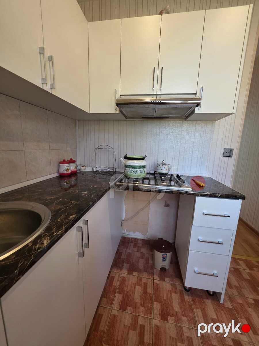 Satılır 2 otaqlı köhnə tikili 55 m² — Mənzil, Bakı (10)