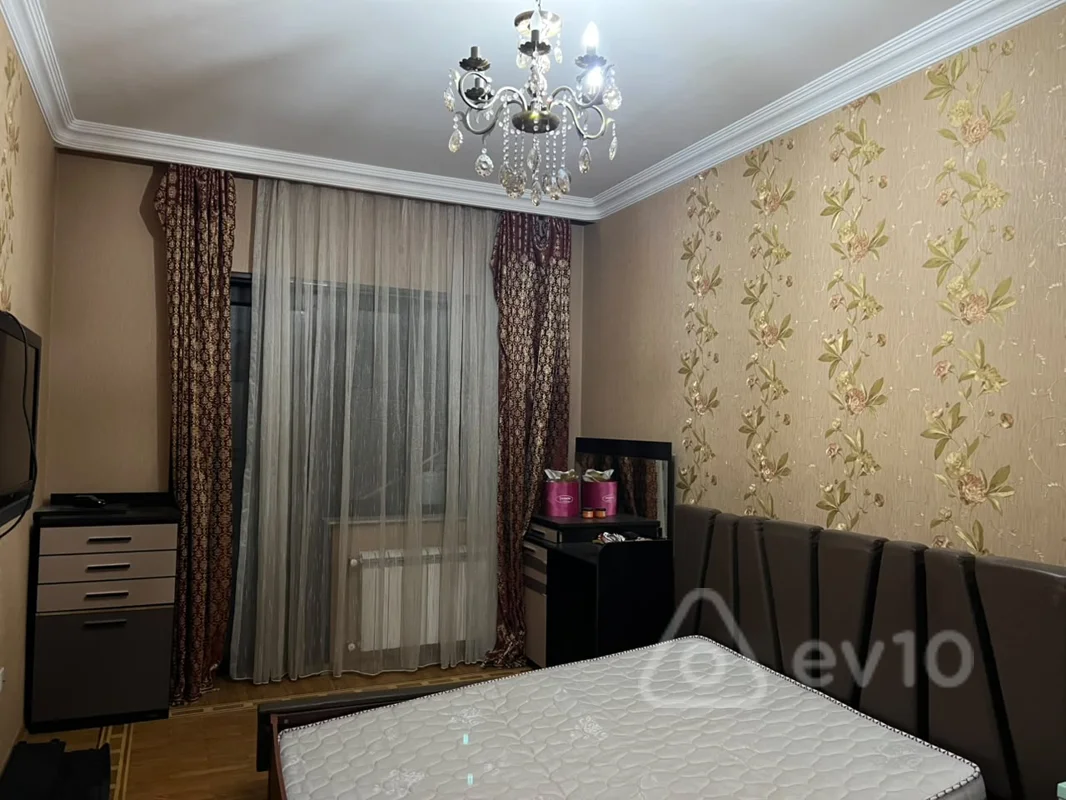 3 otaqlı mənzil, 140 m², Təbriz küçəsi — kirayə — Mənzil, Bakı (4)