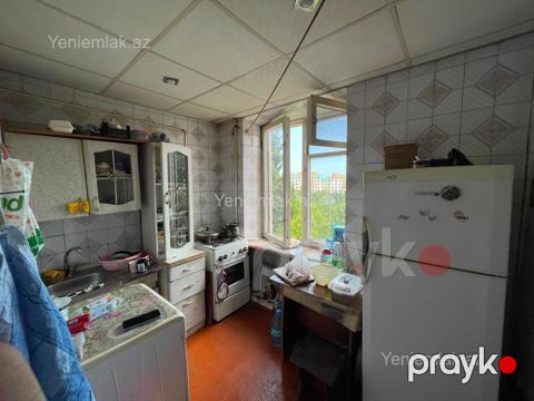 Satılır 2 otaqlı Bina evi menzil (Köhnə tikili), 50 m², 5-ci mikrorayon — Sumqayıt