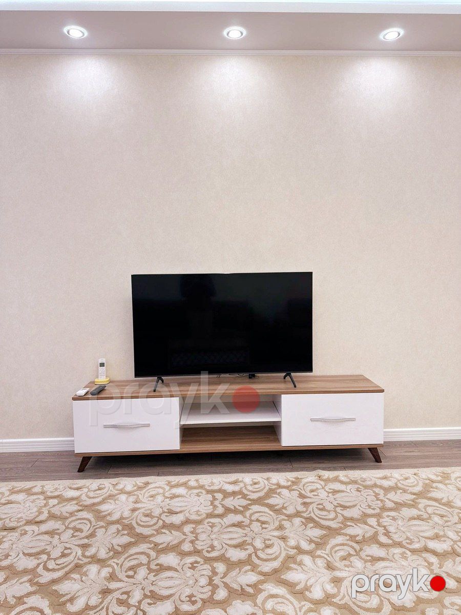 İcarəyə verilir 3 otaqlı yeni tikili 150 m² — Mənzil, Bakı (2)