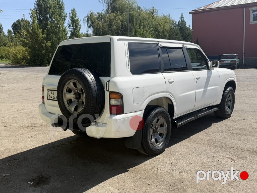 Nissan Patrol: 4.2 l 1998 il Ofrouder/SUV — Avtomobillər, Şərur (6)