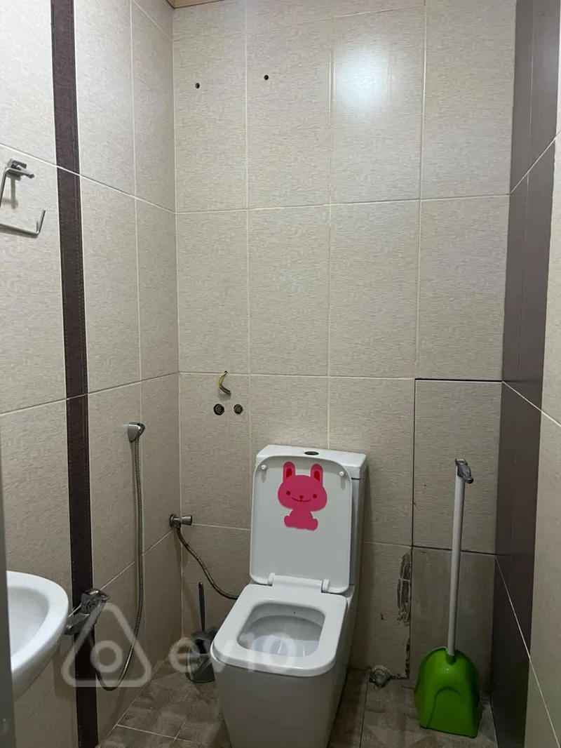 3 otaqlı mənzil, 140 m², Təbriz küçəsi — kirayə — Mənzil, Bakı (6)