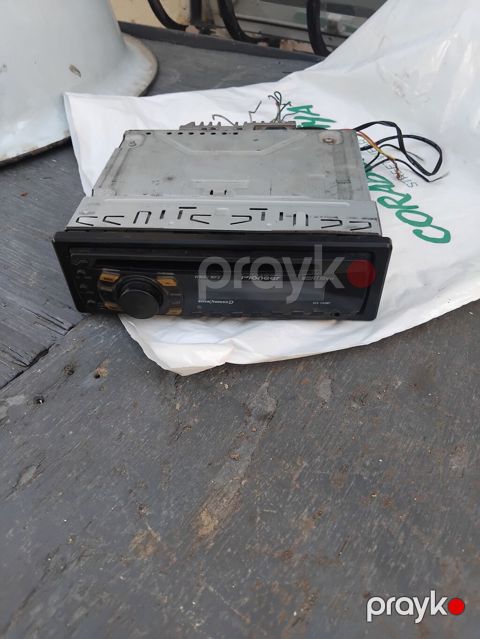 Pioneer avtomobil maqnitofonu - Model: Pioneer DEH-2150UB (seriya — Bakı