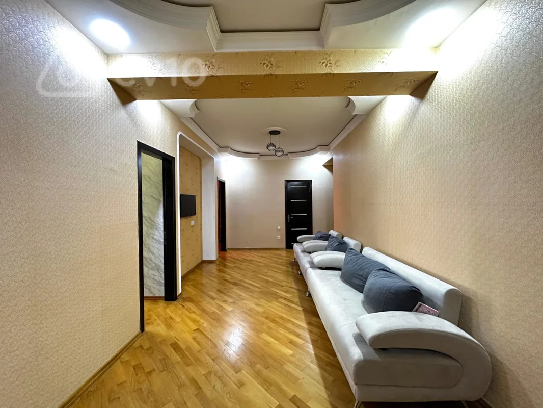 3 otaqlı mənzil, 145 m², Rövşən Cəfərov küç — Mənzil, Bakı (8)