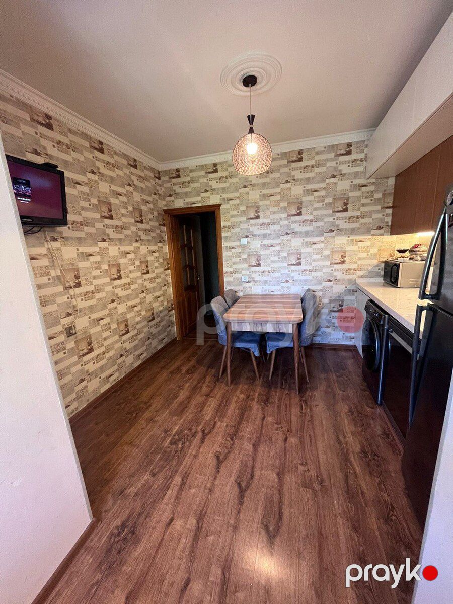Satılır 3 otaqlı köhnə tikili 110 m² — Mənzil, Bakı (4)