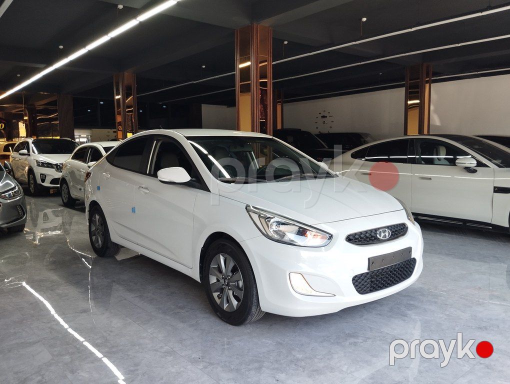Hyundai Accent, 1.4 L, 2019 il, 114 000 km — Avtomobillər, Bakı (2)