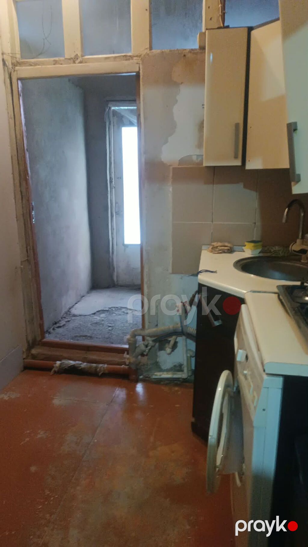 BİSMİLLAH.Salam 28 may metrosunun düz yanında yerləşən 1 otaqlı evə 2 — Mənzil, Bakı (7)