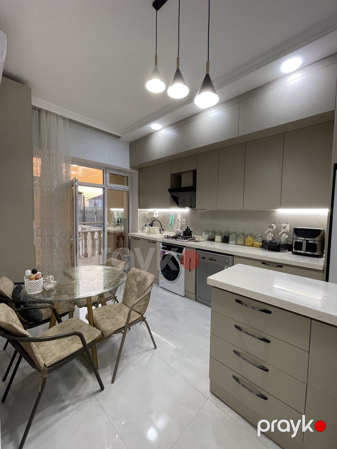 Satılır 7 otaqlı həyət evi/bağ evi 220 m² — Ev, villa, Bakı (7)