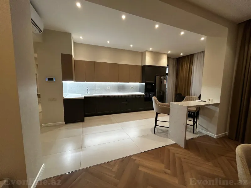 Kirayə verilir 3 otaqlı Mənzil Yeni tikili 180 m² Bakı, Nəsimi r., Nizami m — Mənzil, Bakı (3)