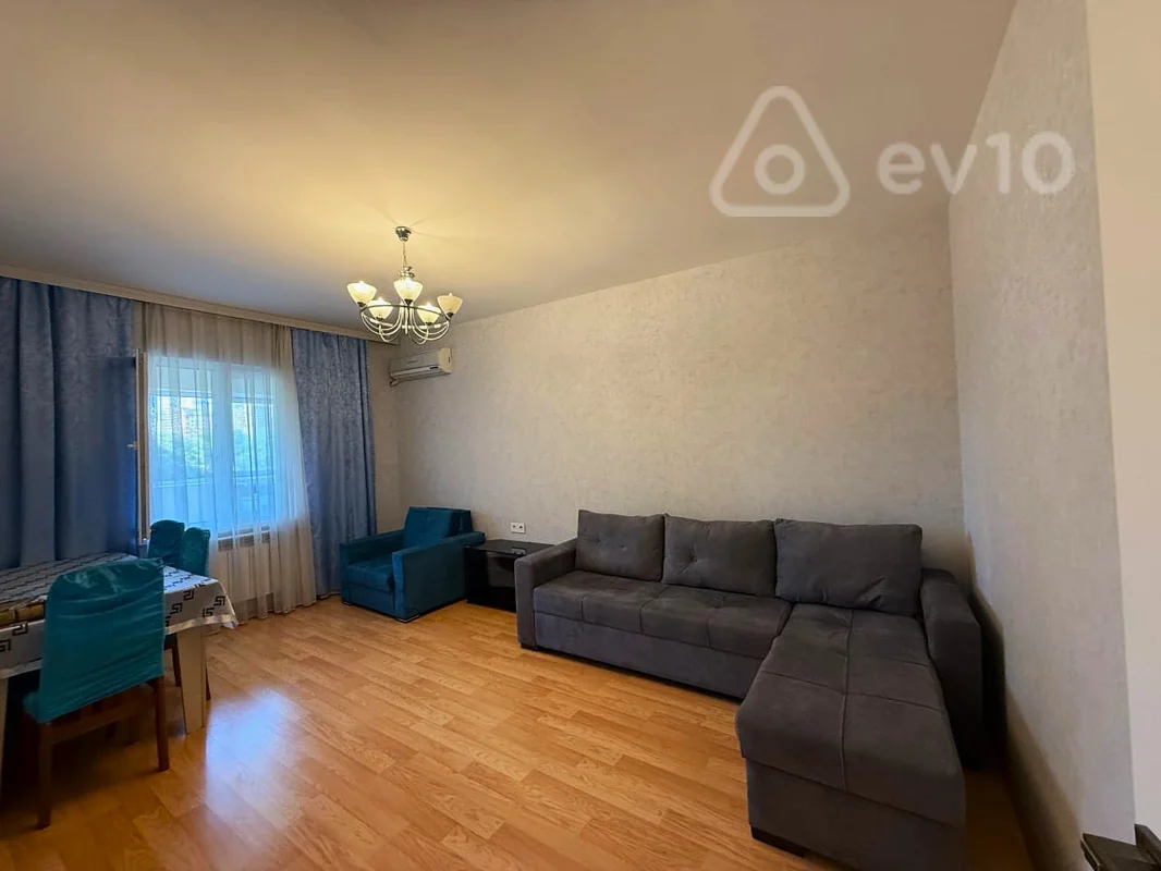 4 otaqlı mənzil, 100 m², 20 Yanvar küç — Bakı