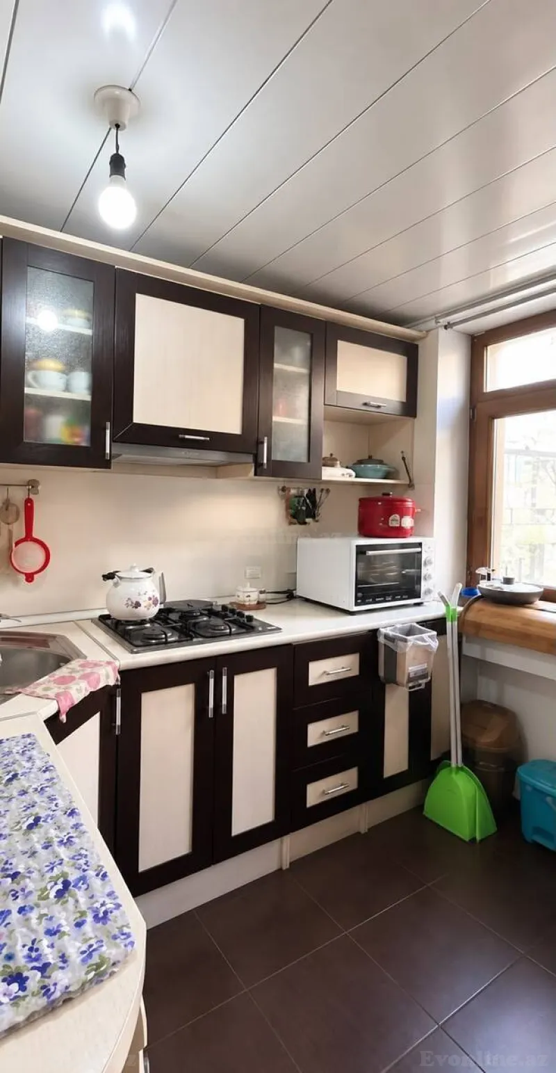 Satılır 2 otaqlı Mənzil Köhnə tikili 50 m² Bakı, Nərimanov r., Nəriman Nərimanov m — Mənzil, Bakı (2)